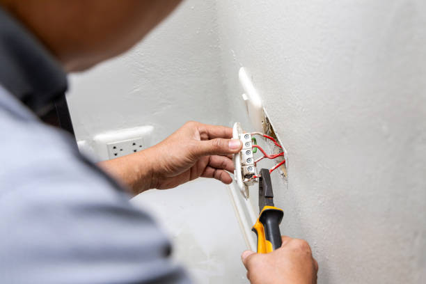 Best Circuit Breaker Repair  in Park Hills, KY